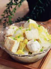 家常美食的魅力，黄豆腐烧白菜的做法与功效解析