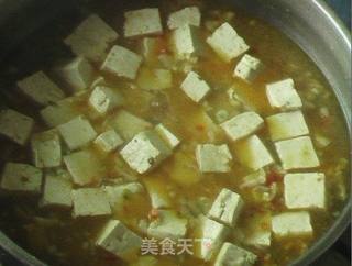 蚝烧豆腐，家常美食的鲜美碰撞