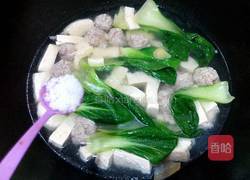 豆腐玉米肉丸汤的做法
