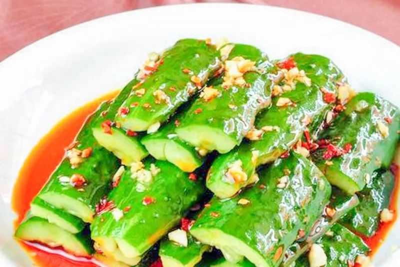 夏日清凉——凉拌西红柿豆腐的制作与养生功效