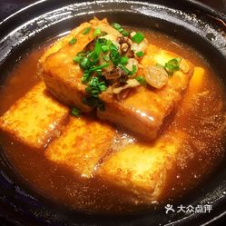 中港煎豆腐煲，家常美食的温暖味道
