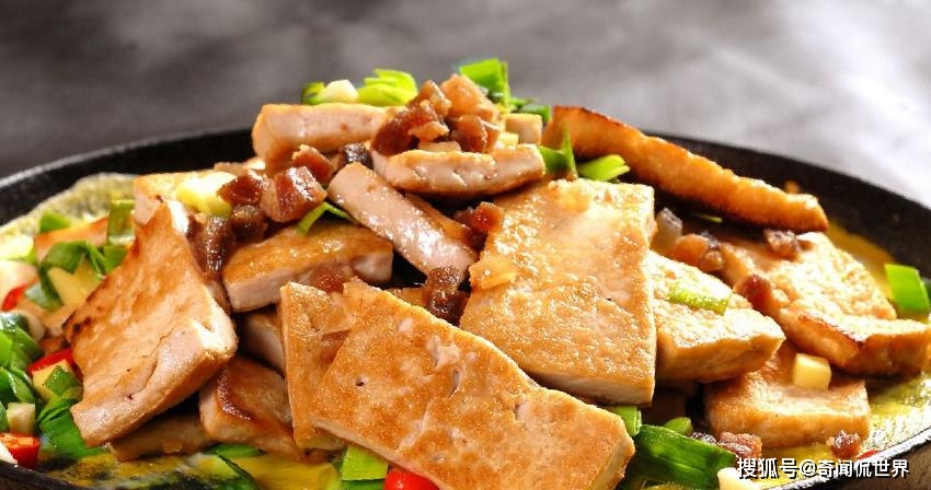 日本豆腐的美味秘密，轻松学会简单做法，享受细腻口感