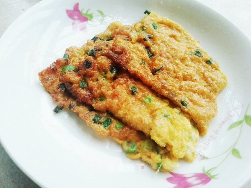 葱煎鸡蛋，家常美味，营养满分的小技巧做法