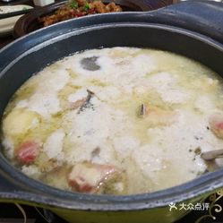 瑶柱鸡肉粥，滋补养生的美味佳肴