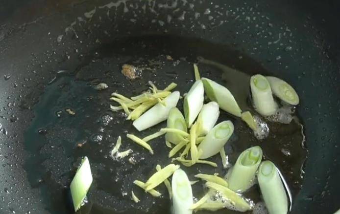 上汤豆腐包，醇香四溢的美味佳肴