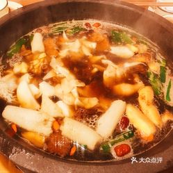珍菌煨豆腐，滋补养生的美食之旅