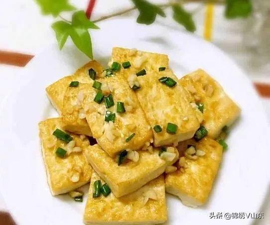 潮汕辣椒腌制豆腐，传统美食的魅力与家常做法揭秘