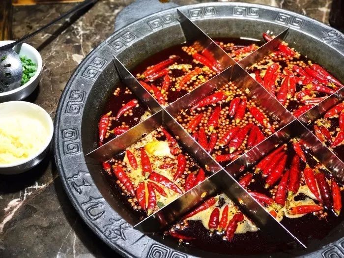 传统美食探秘，麻筒的制作与美味体验
