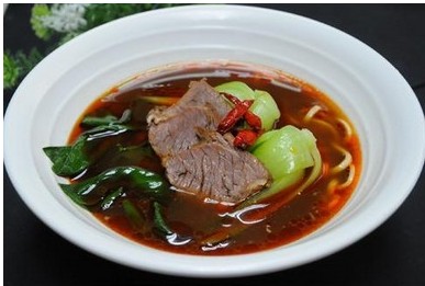 豆腐皮焖粉皮的美食之旅，口感丰富，营养满分