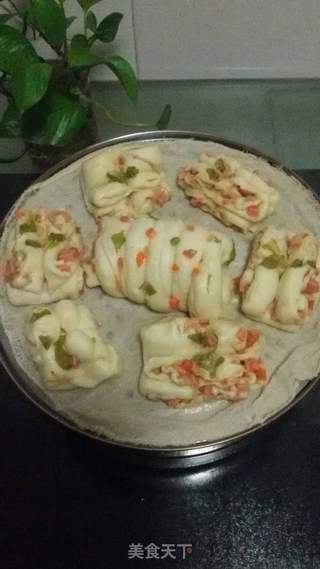 炖排骨卷花卷的做法大全