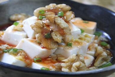 宝宝营养美食，蛋黄豆腐的制作与益处