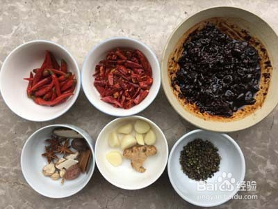 麻辣火锅排骨的正确做法