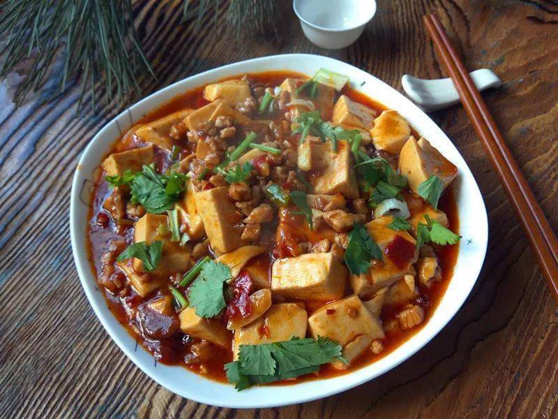 家常美味，虎皮豆腐炒菜的制作秘诀与营养解析