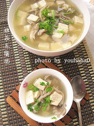 面筋炒豆腐汤，家常美味，滋养身心