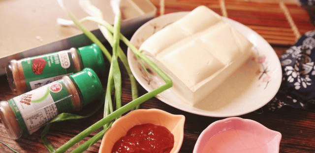 铁板豆腐烧烤粉，解锁户外烧烤新滋味