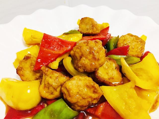 豆腐新吃法，不用辣椒也能美味可口