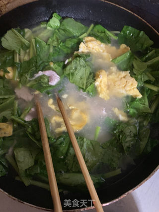 瘦肉鸡蛋菠菜汤的做法