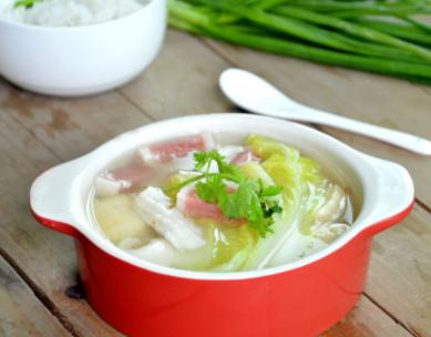 家常白菜丸子豆腐，温暖家常味，营养又美味