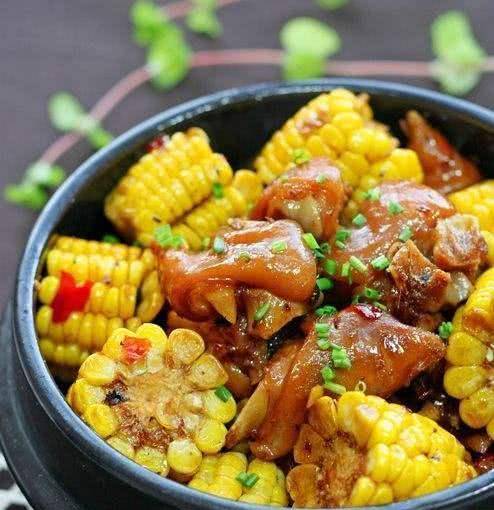 炖煮干豆腐串，家常美食的温暖魅力