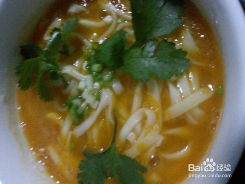 南瓜煮面条，温暖心灵的营养美食