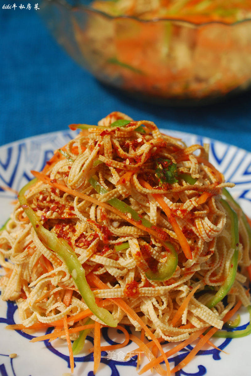 辣子拌豆腐丝，家常美食的全新诠释
