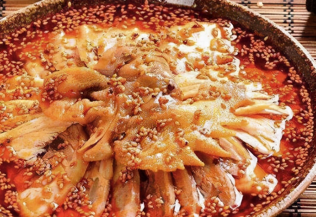 家常美味，咸菜卤豆腐的制作与养生之道