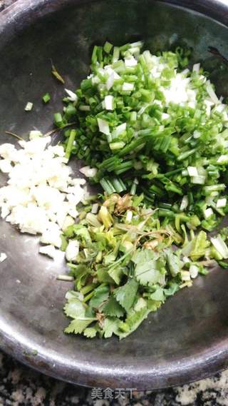 鹌鹑皮蛋的秘密，营养丰富的小巧美食制作指南