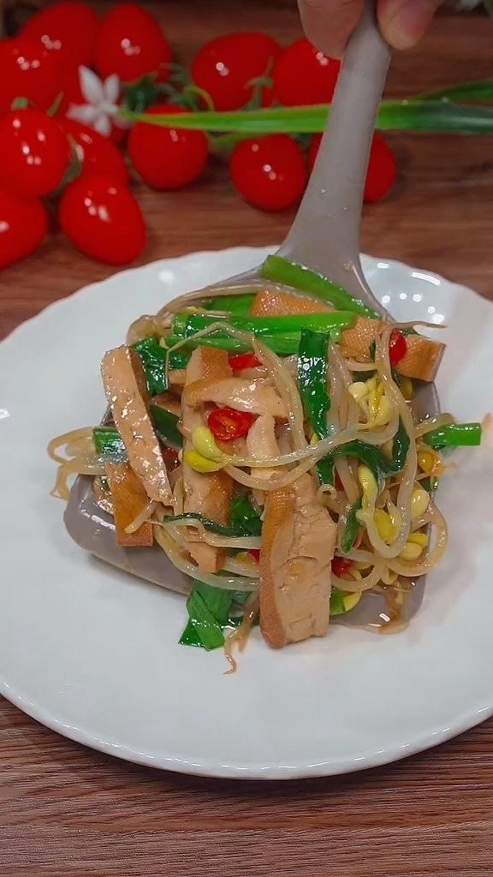 油豆腐豆芽包子的魅力，美味与健康的完美融合