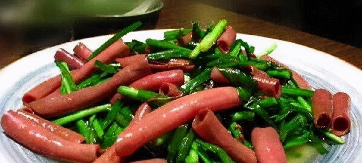 韭菜坨，家常美食的温暖记忆