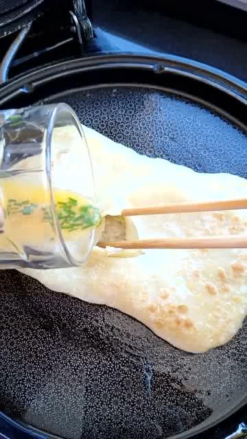 鸡蛋灌饼视频做法视频