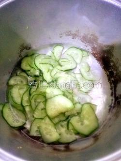 青瓜清水鸡蛋汤的做法