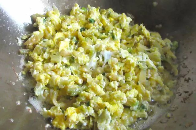 鸡蛋榨菜馅做法窍门