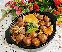 小炖肉搭配酱豆腐，家常美味新升级，营养健康双丰收