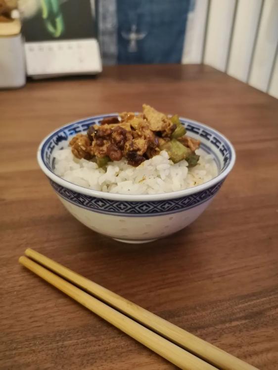 东北辣酱鸡蛋酱做法