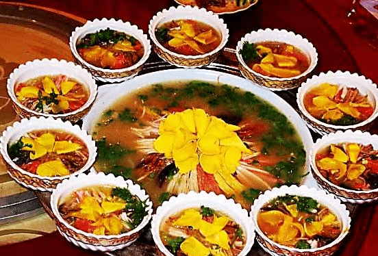 洛阳水席中的经典美味——豆腐扣碗，家常做法大揭秘