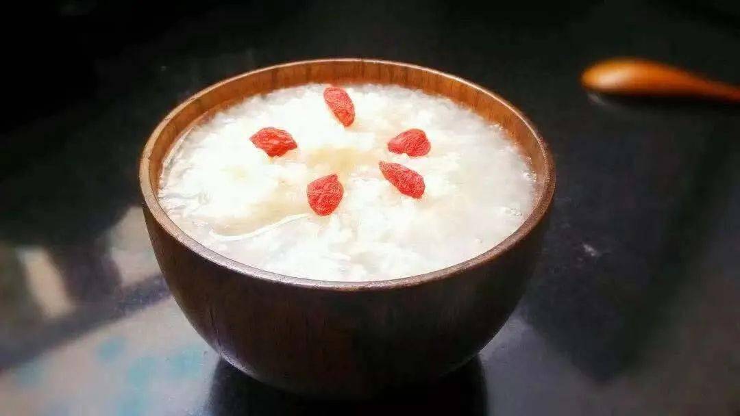 清凉夏日，一碗凉薯粥的温柔滋养