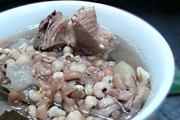 排骨炖豆米的做法