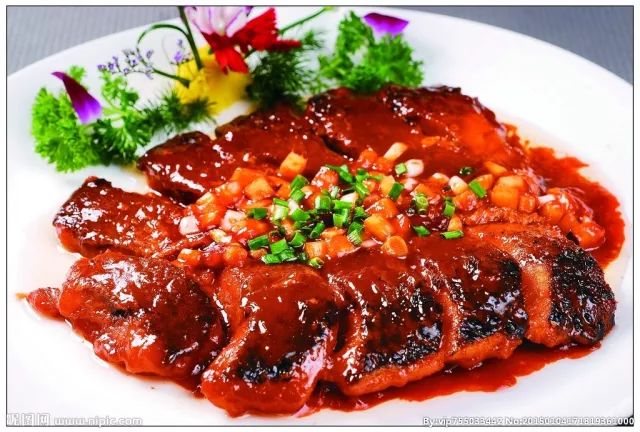 番茄酥骨青鱼的鲜美秘诀，家常美食的全新体验