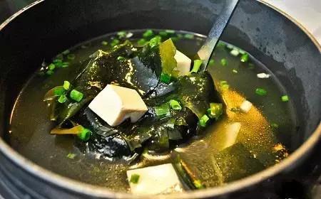 海带冰冻豆腐，夏日消暑的健康美食