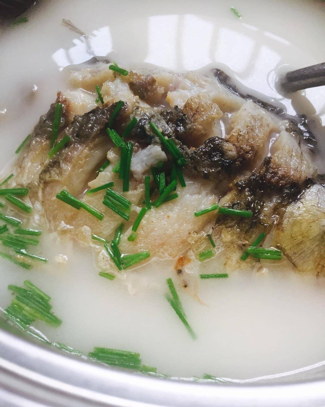 豆腐小黄刺鱼汤，鲜美滋补的养生佳品