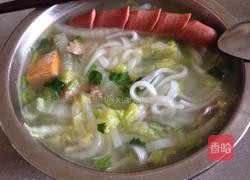 泡菜河粉汤的做法