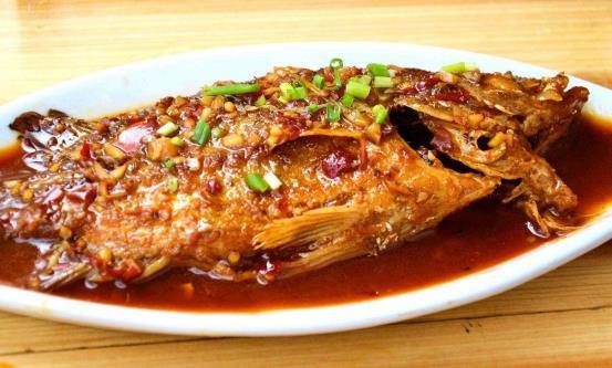 美食炒菜红烧鱼的做法
