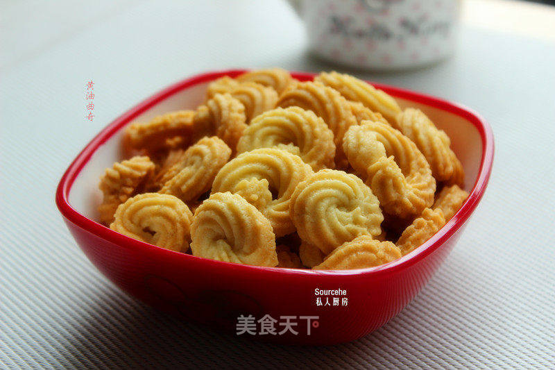 黄油曲奇饼干的魅力，从食材到制作，享受每一口酥脆