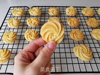 黄油曲奇饼干的魅力，从食材到制作，享受每一口酥脆