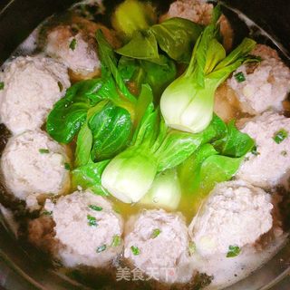 豆腐青菜肉圆，家常美食的温暖魅力