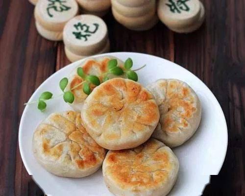糖酥烧饼，酥脆可口的小吃，制作方法大揭秘