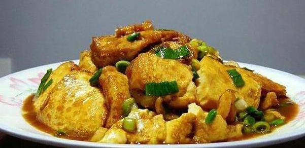 家常美食新滋味，炸豆腐炒蛋的做法与营养解析