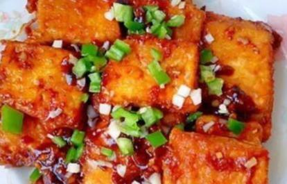 豆腐小炖肉，家常美食中的营养与健康之道