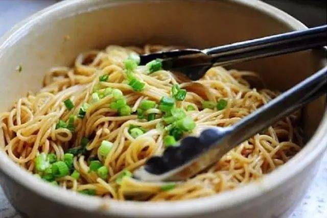 干豆腐做面条的做法