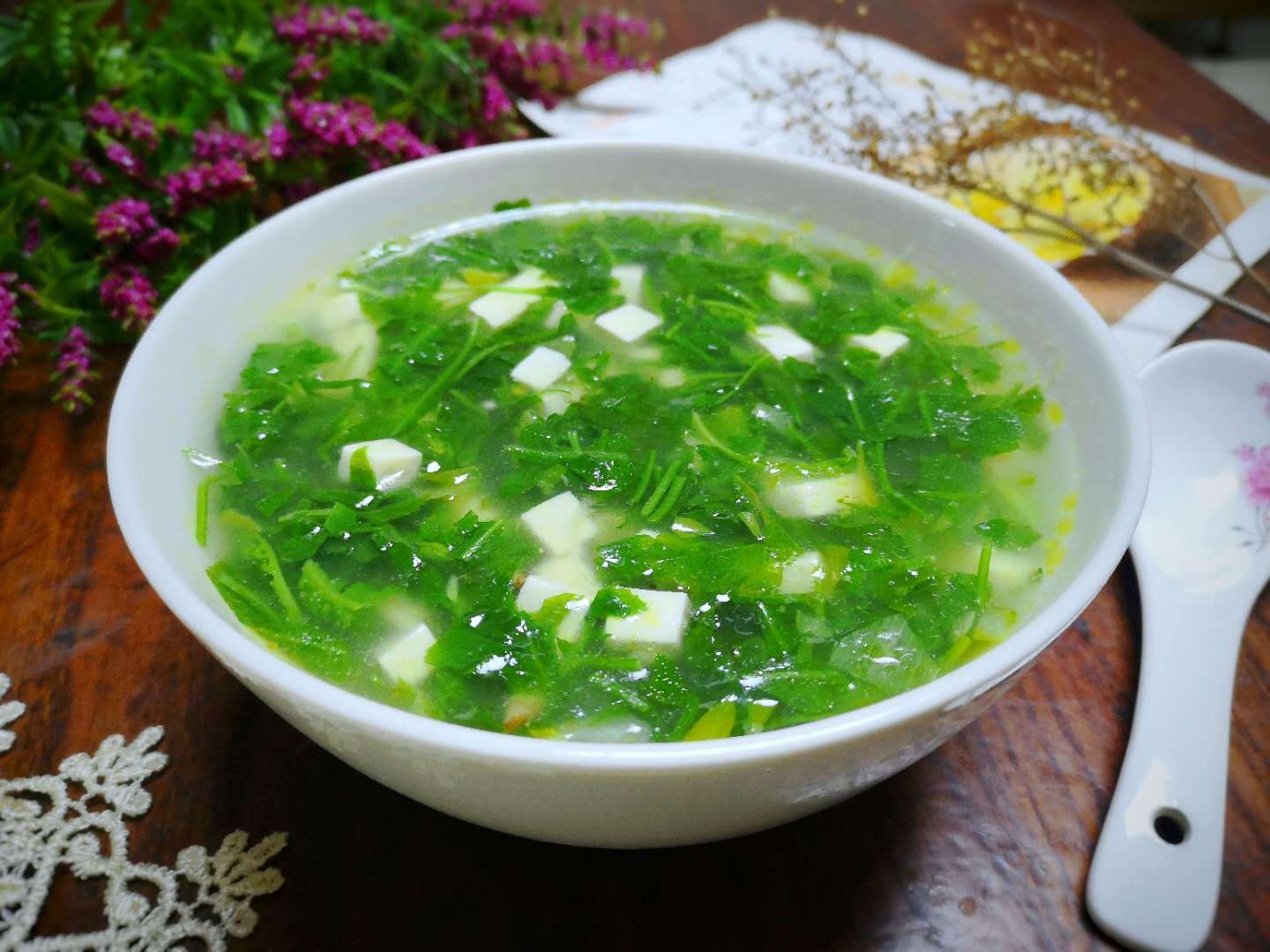 嫩豆腐炒荠菜的做法